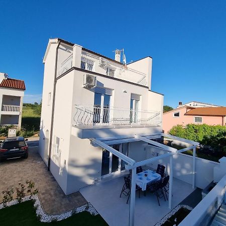 White House Posesi Villa Medulin Exterior photo